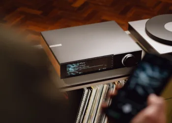 CAMBRIDGE Audio renforce sa gamme EVO : le 300 entre en scène