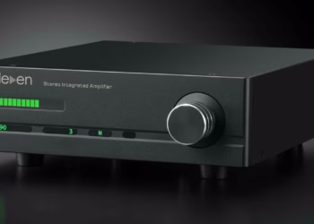 ELEVEN Audio A390 : il faut faire le tour du monde pour le trouver celui-là !
