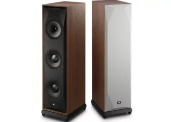 Après les enceintes compactes, MoFI s’attaque aux enceintes colonnes