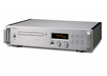 TEAC VRDS-701 CD Player